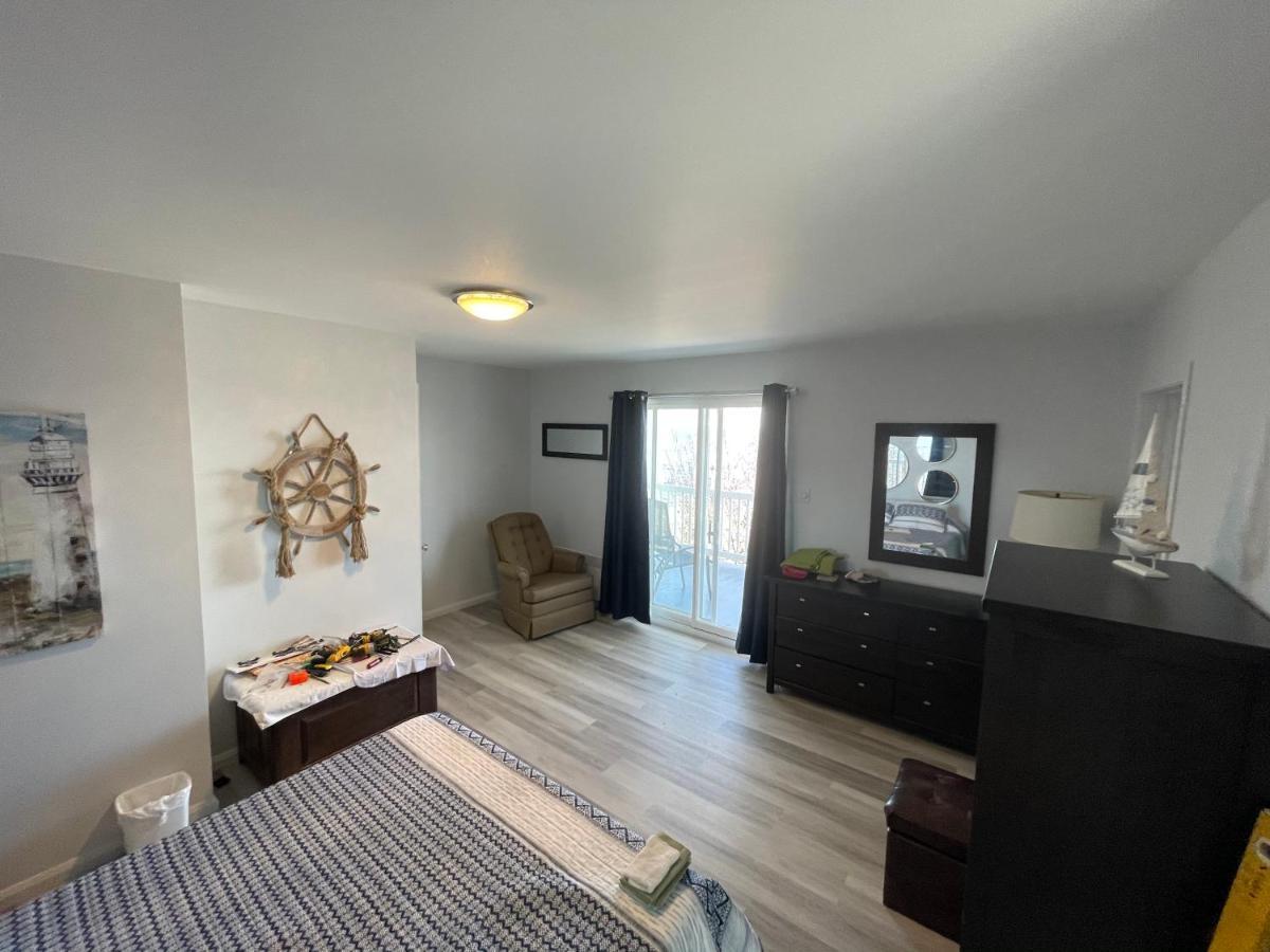 Maison Sur Le Lac Desbiens Ngoại thất bức ảnh